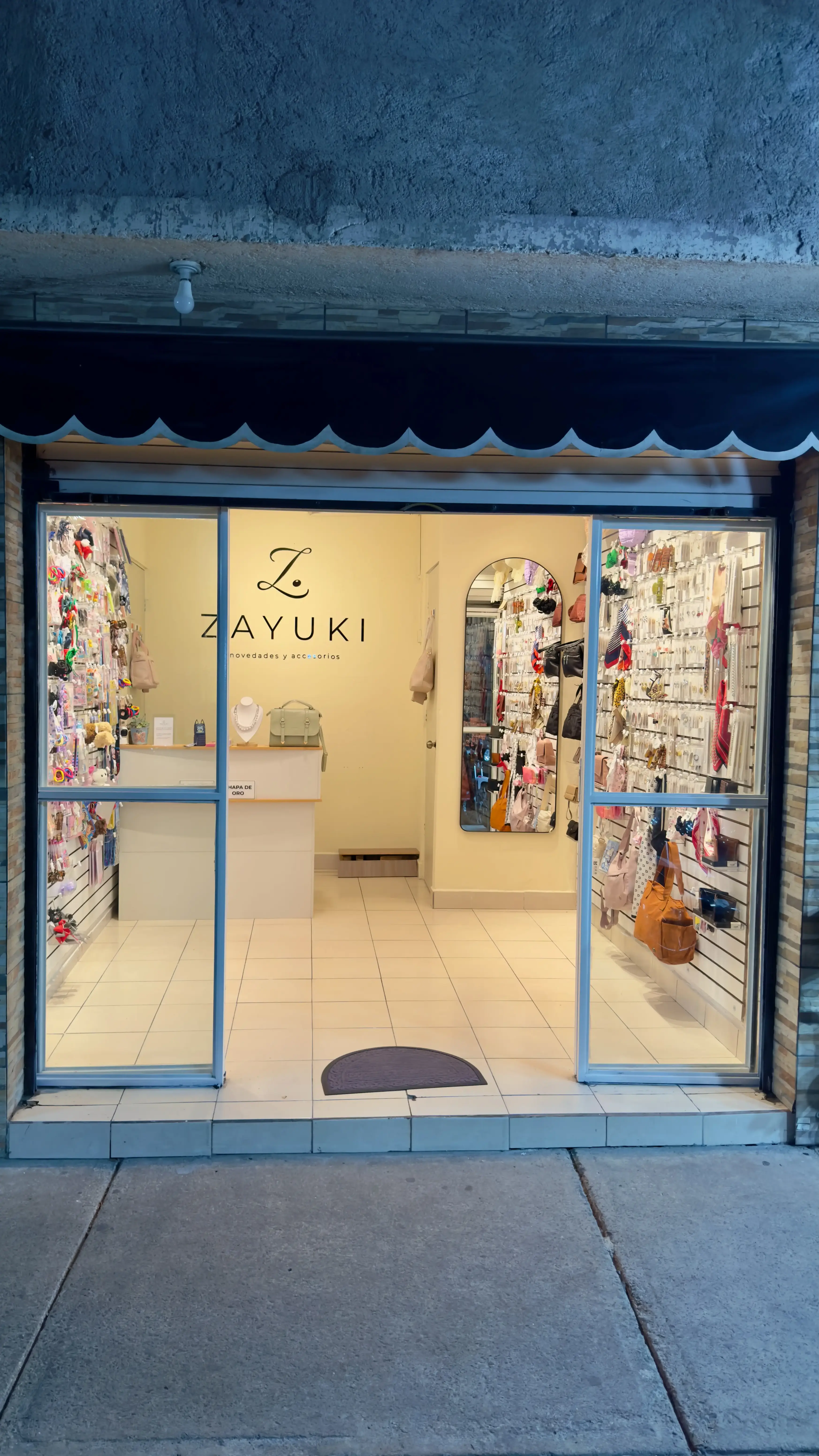 Tienda Zayuki en La Pradera